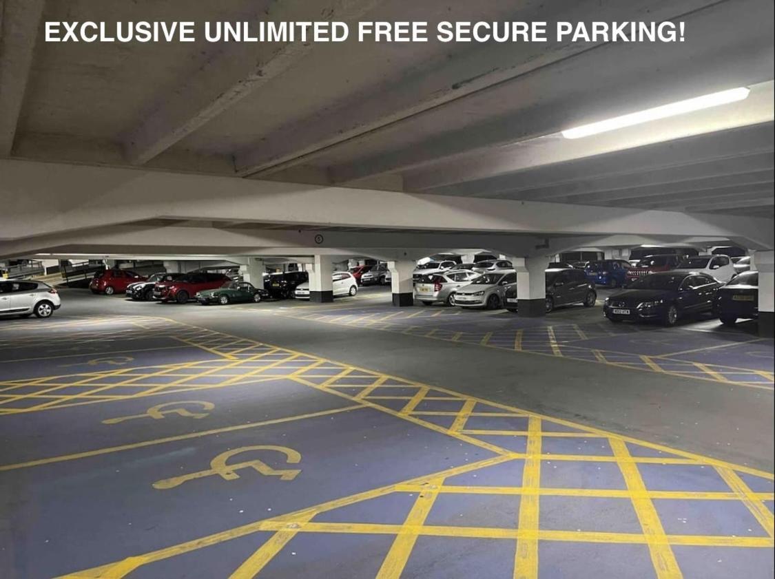 Appartement Deluxe Leeds Centre With Free Parking No Balcony *
